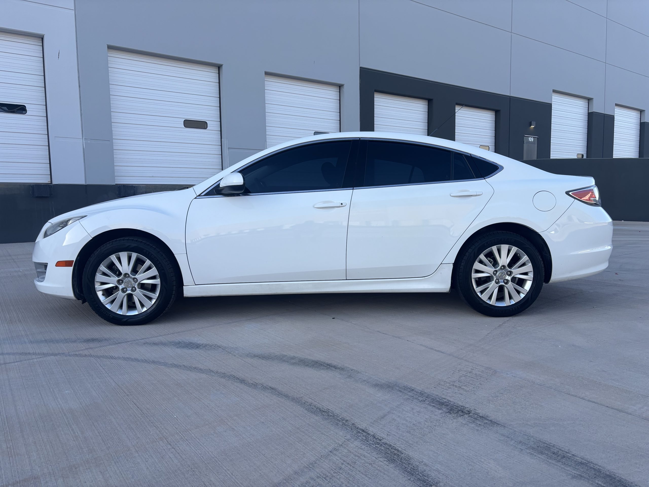 mazda mazda6 2010 1YVHZ8CH8A5M43083 image mazda mazda6 2010 1YVHZ8CH8A5M43083 image