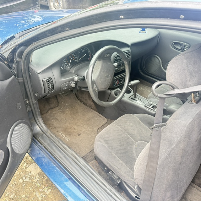 saturn s-series 2002 1G8ZY127X2Z264335 image saturn s-series 2002 1G8ZY127X2Z264335 image