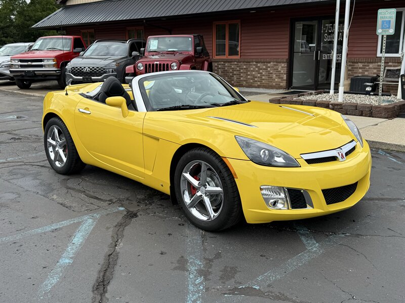 saturn sky 2008 1G8MG35X28Y128137 image saturn sky 2008 1G8MG35X28Y128137 image