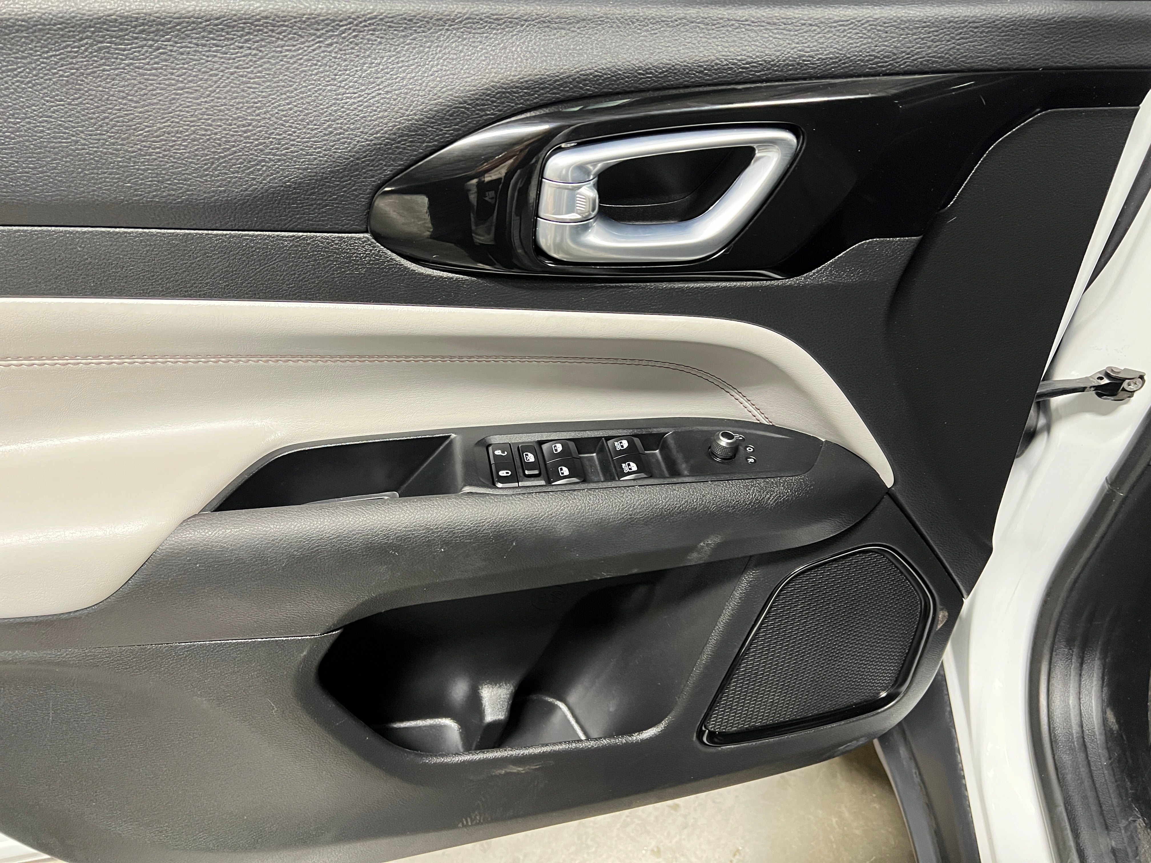 jeep compass 2023 3C4NJDCN1PT565095 image jeep compass 2023 3C4NJDCN1PT565095 image