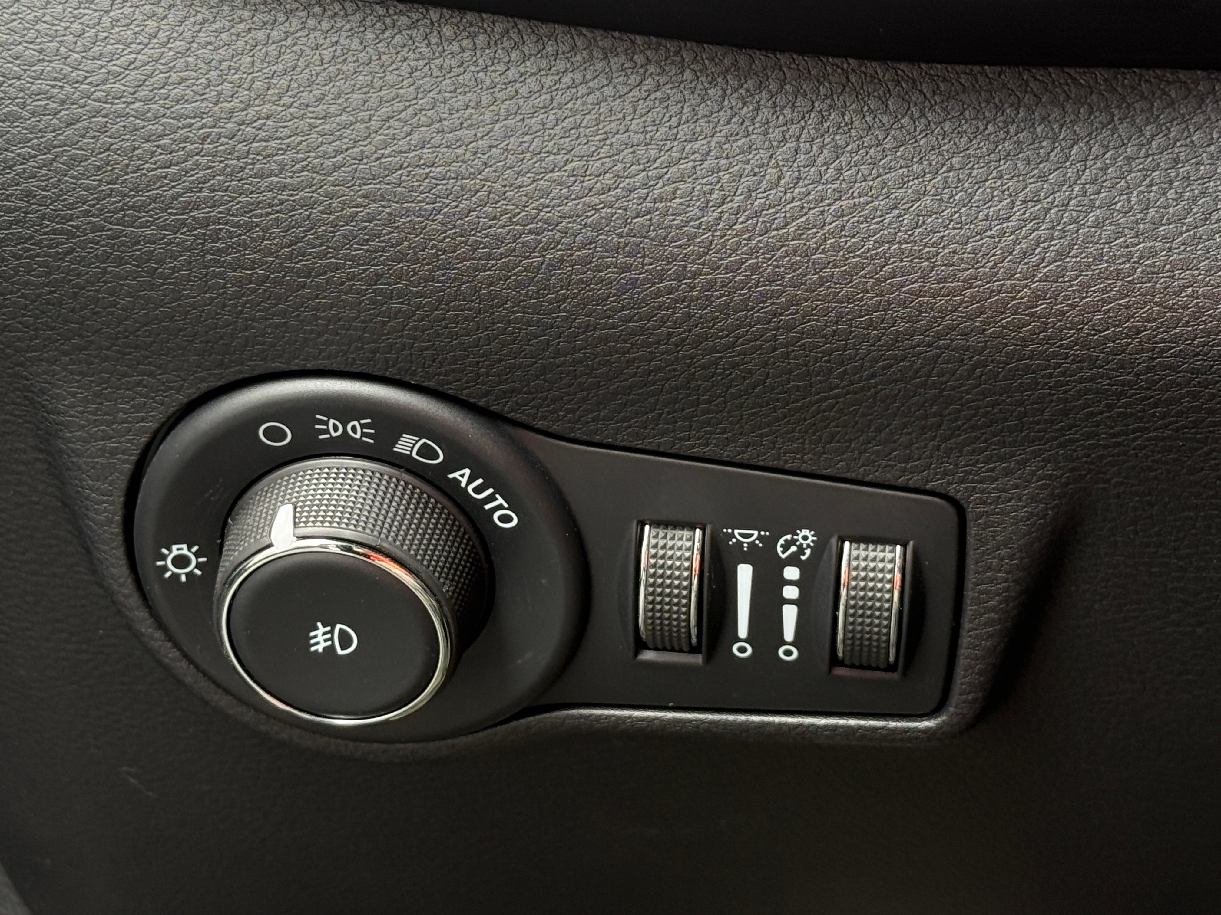 jeep compass 2023 3C4NJDFN0PT548008 image jeep compass 2023 3C4NJDFN0PT548008 image
