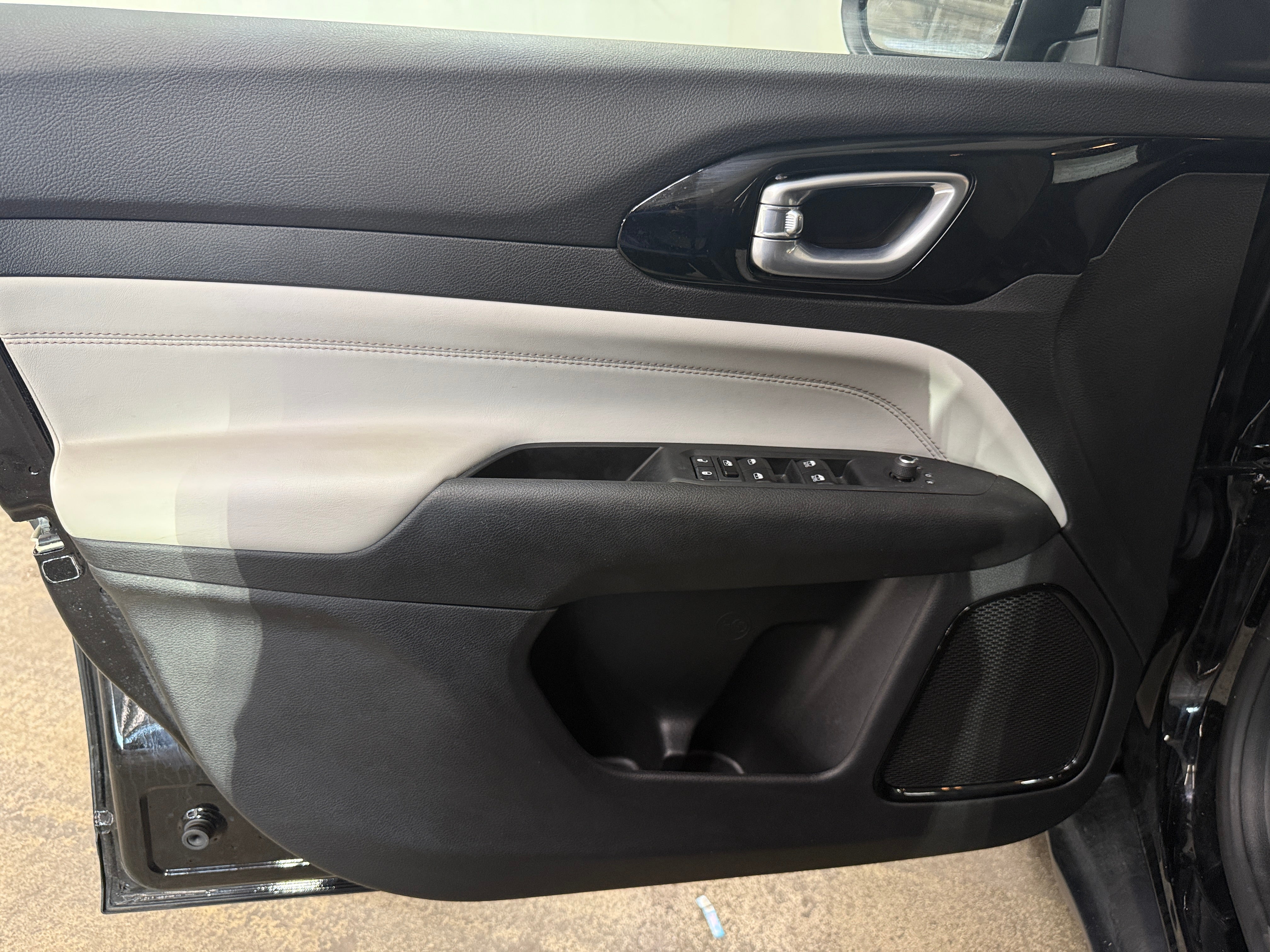jeep compass 2023 3C4NJDCN8PT524365 image jeep compass 2023 3C4NJDCN8PT524365 image