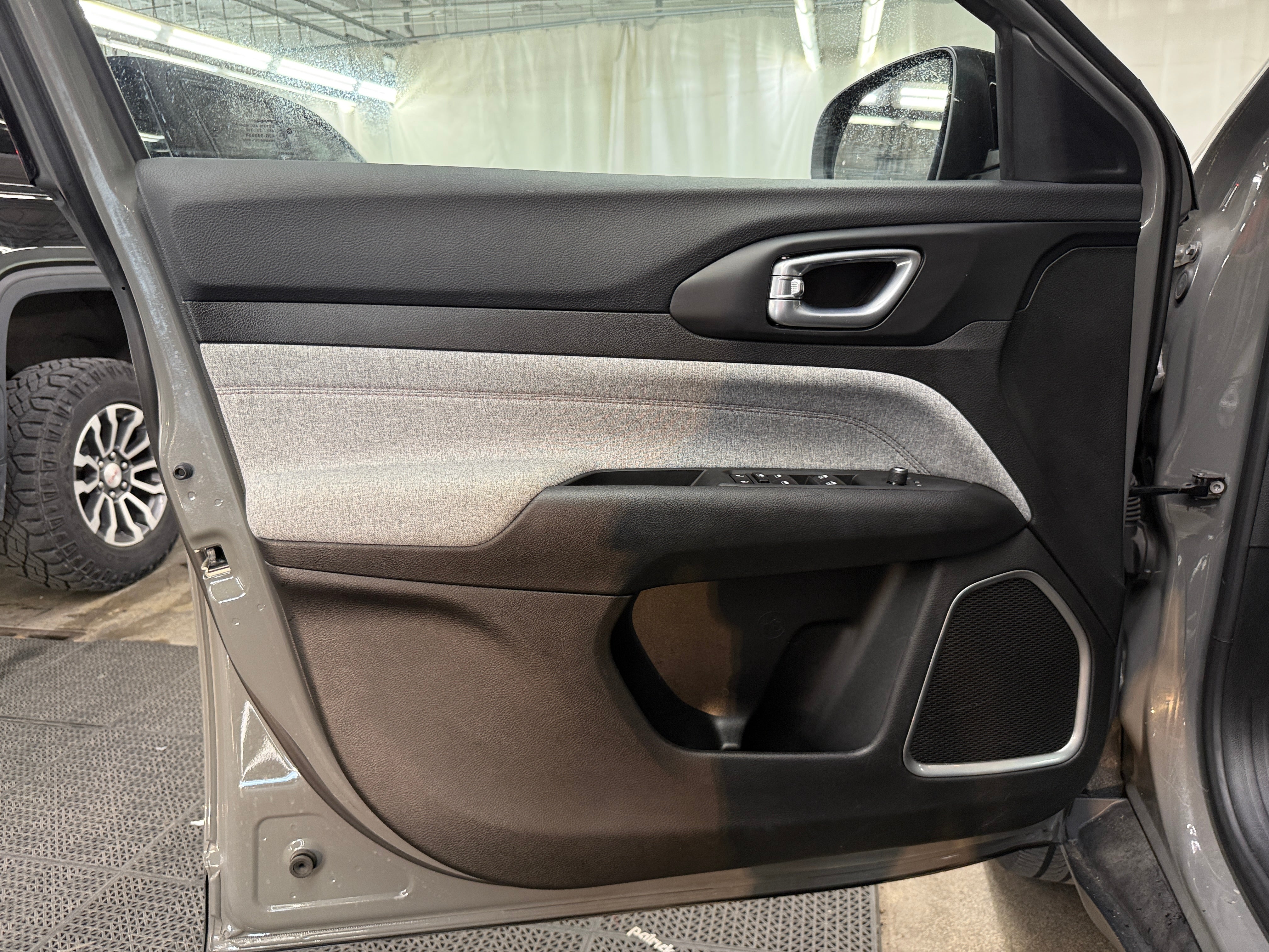 jeep compass 2023 3C4NJDFNXPT520345 image jeep compass 2023 3C4NJDFNXPT520345 image