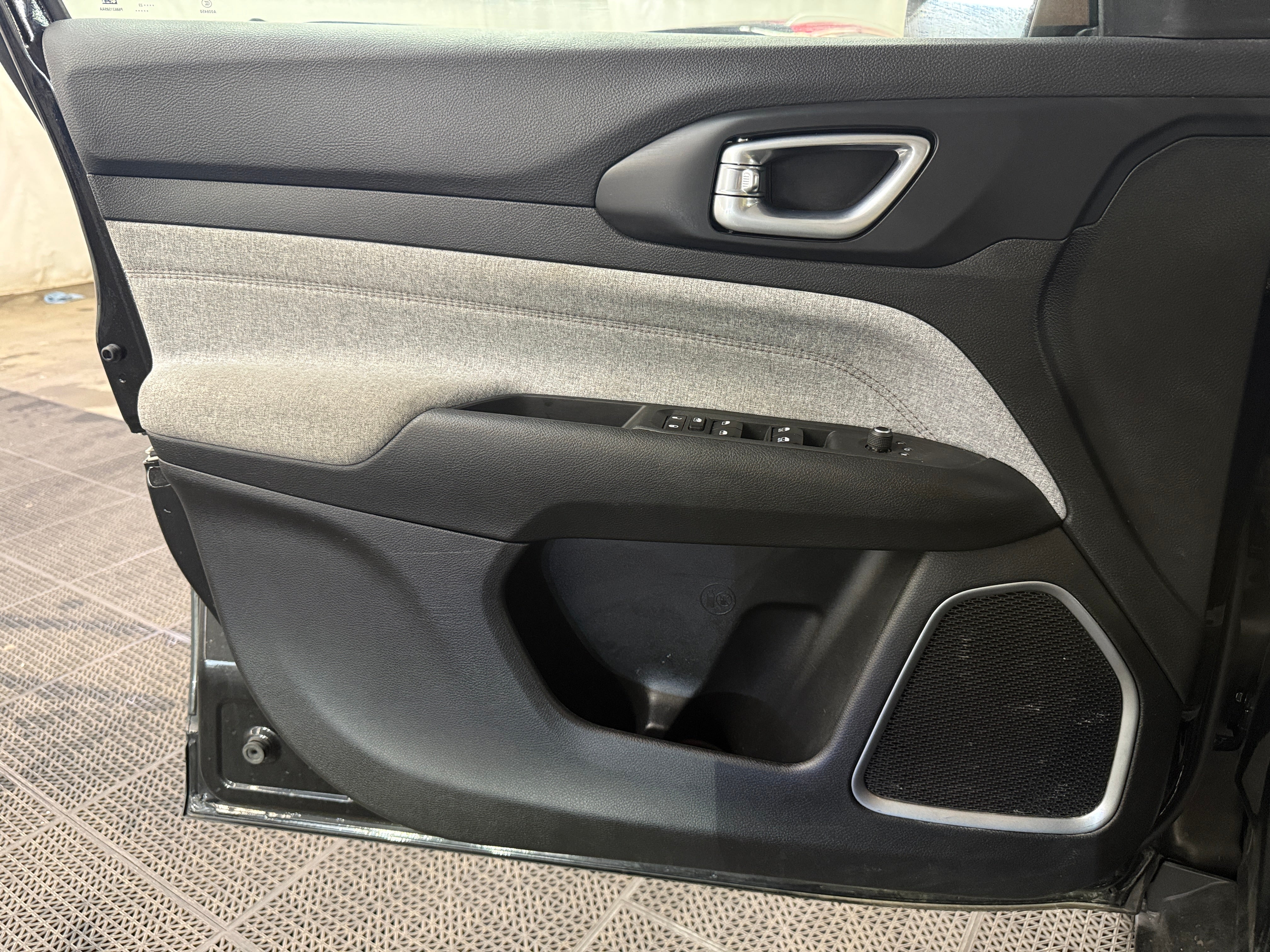 jeep compass 2023 3C4NJDFN0PT544976 image jeep compass 2023 3C4NJDFN0PT544976 image