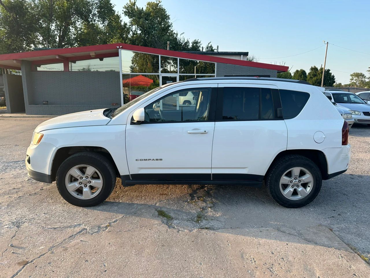 jeep compass 2016 1C4NJCEA1GD734347 image jeep compass 2016 1C4NJCEA1GD734347 image