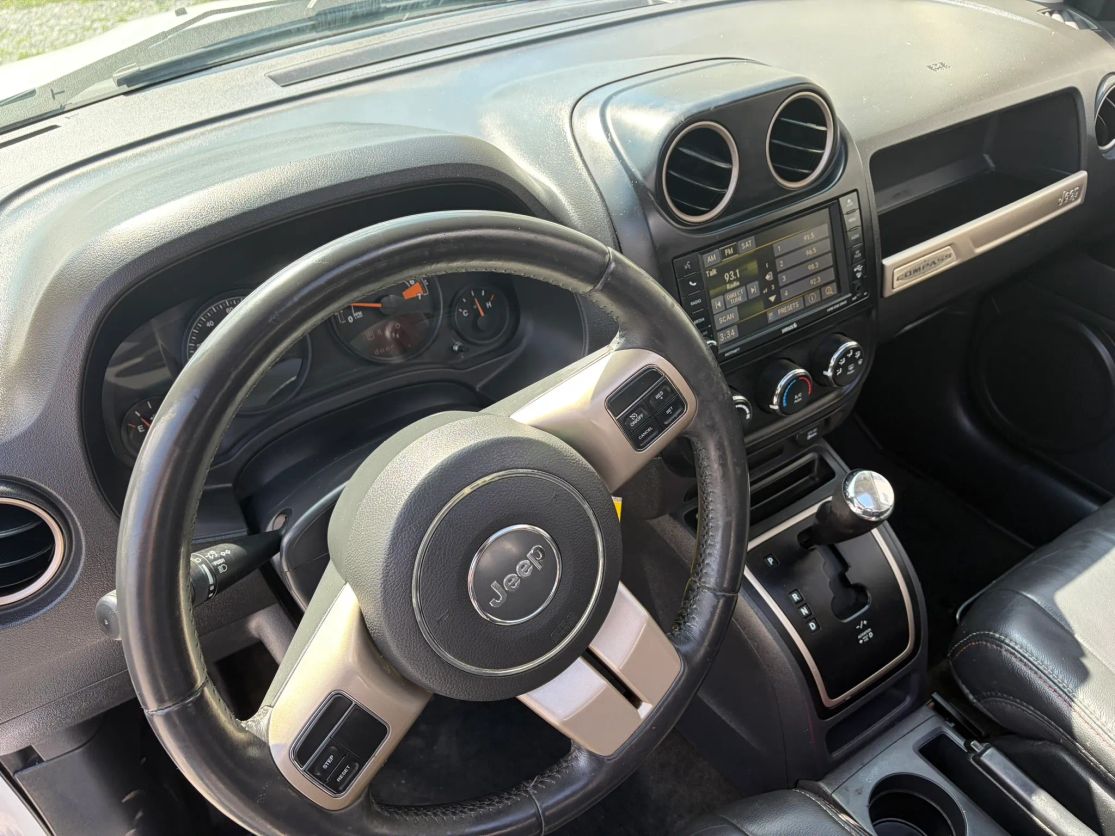jeep compass 2016 1C4NJDBB7GD802640 image jeep compass 2016 1C4NJDBB7GD802640 image