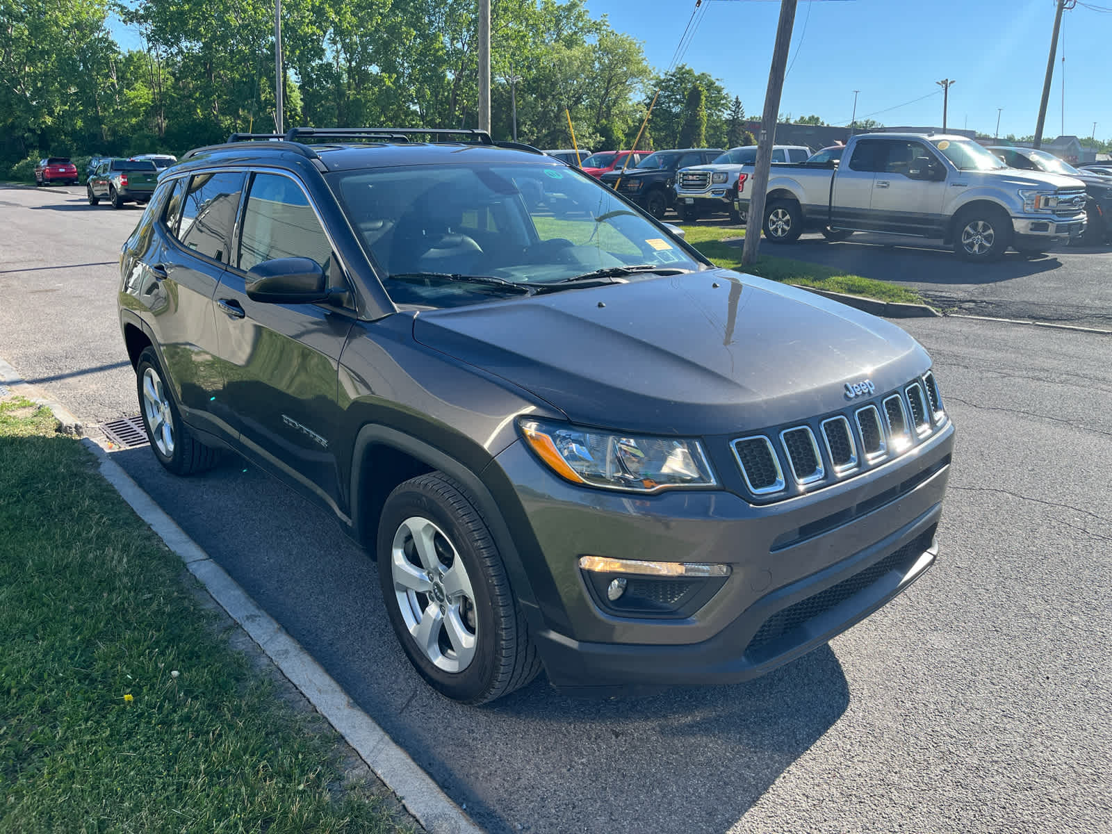jeep compass 2019 3C4NJDBB5KT849524 image jeep compass 2019 3C4NJDBB5KT849524 image