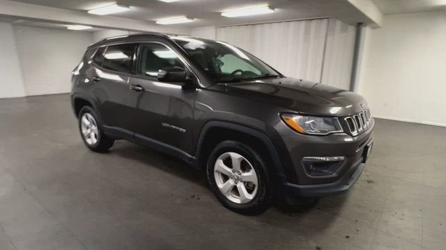 jeep compass 2019 3C4NJDBB3KT838831 image jeep compass 2019 3C4NJDBB3KT838831 image