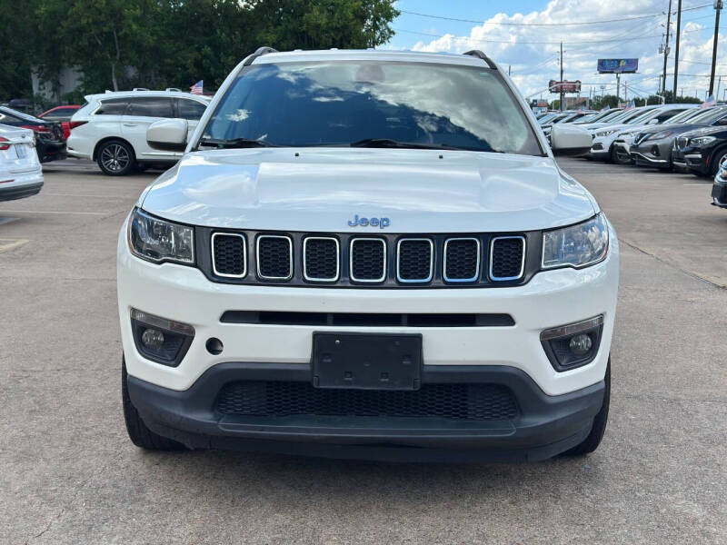 jeep compass 2019 3C4NJDBB5KT600785 image jeep compass 2019 3C4NJDBB5KT600785 image