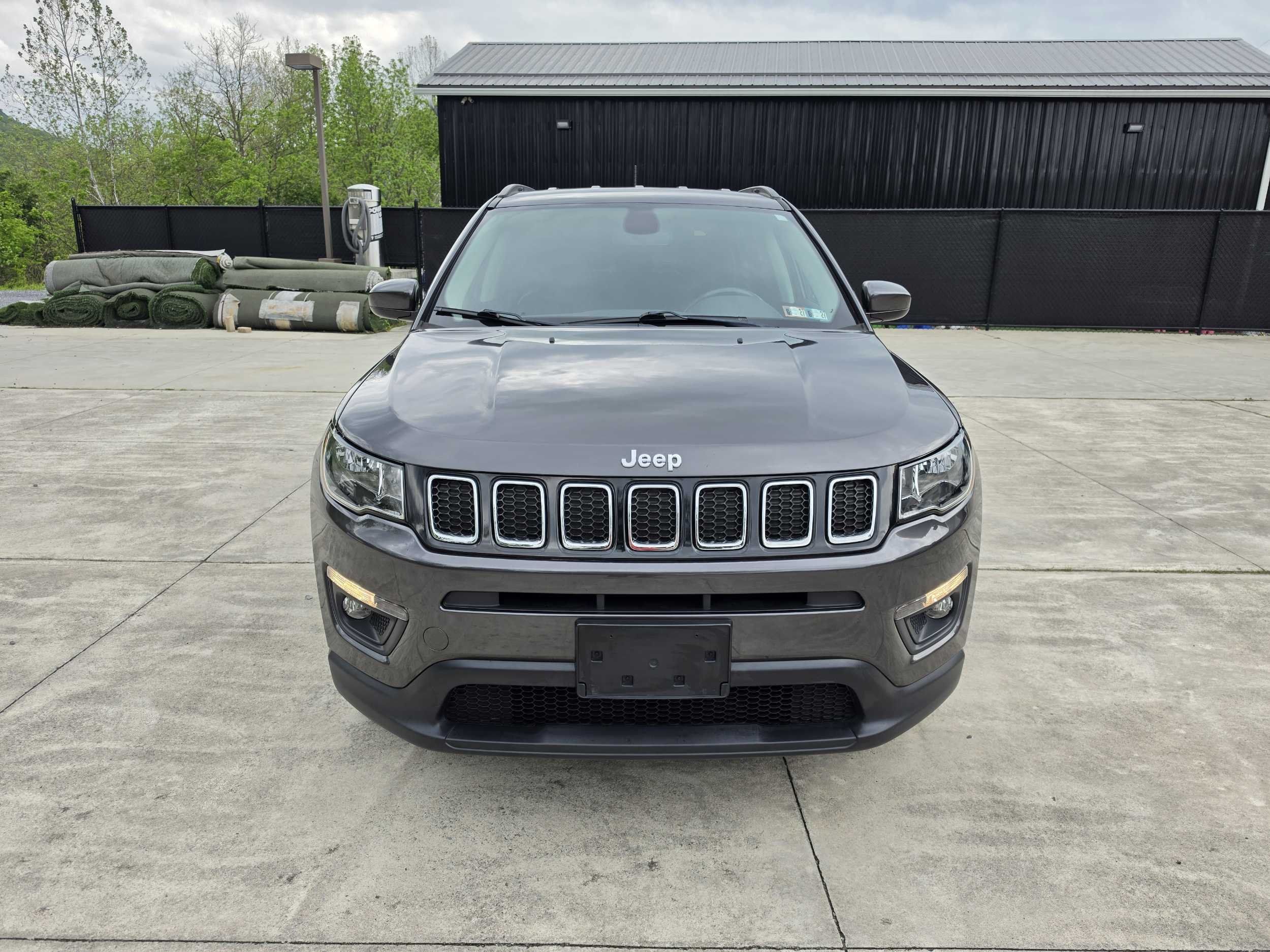 jeep compass 2019 3C4NJDBB7KT684110 image jeep compass 2019 3C4NJDBB7KT684110 image