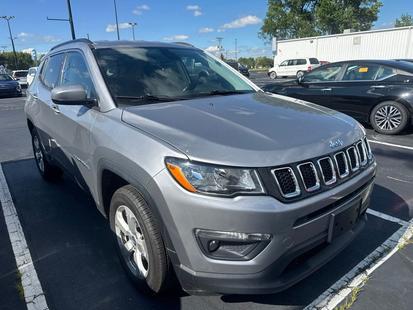 jeep compass 2019 3C4NJDBB3KT593576 image jeep compass 2019 3C4NJDBB3KT593576 image