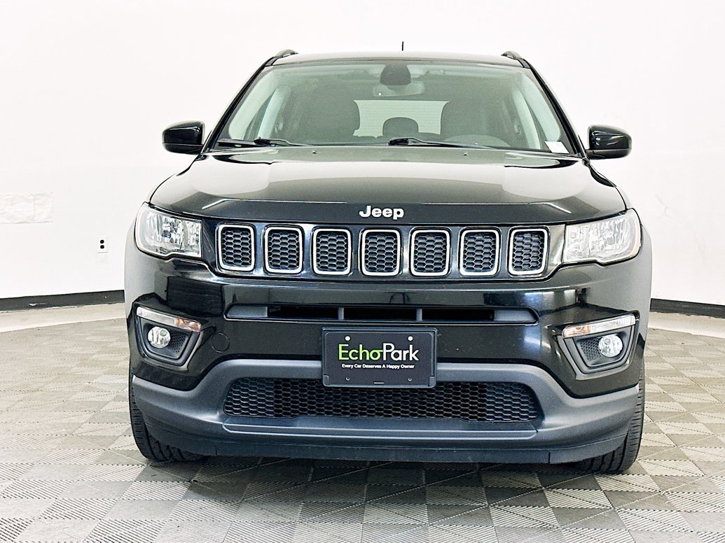 jeep compass 2019 3C4NJDBB8KT600795 image jeep compass 2019 3C4NJDBB8KT600795 image