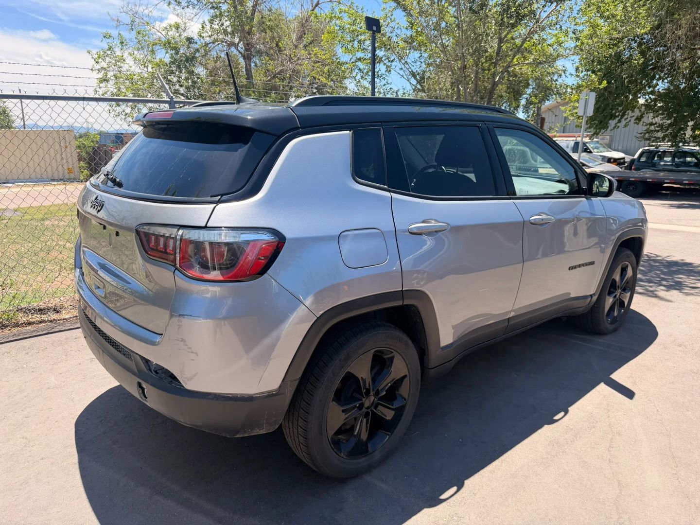 jeep compass 2019 3C4NJDBB3KT670348 image jeep compass 2019 3C4NJDBB3KT670348 image