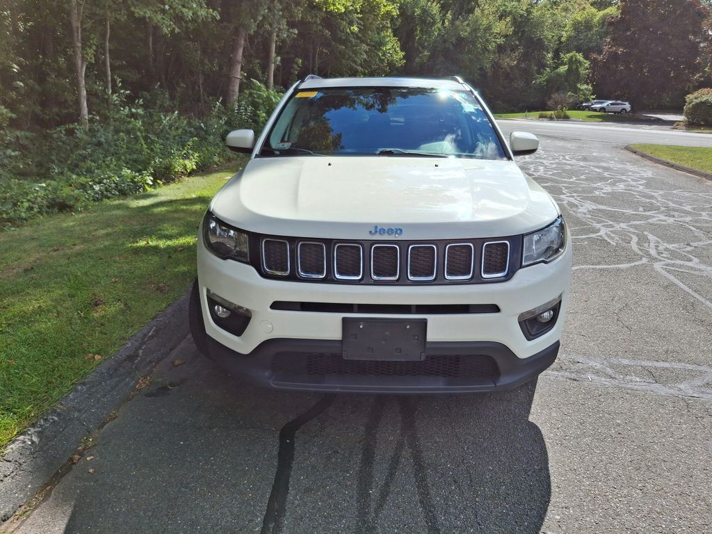 jeep compass 2019 3C4NJDBB9KT813111 image jeep compass 2019 3C4NJDBB9KT813111 image