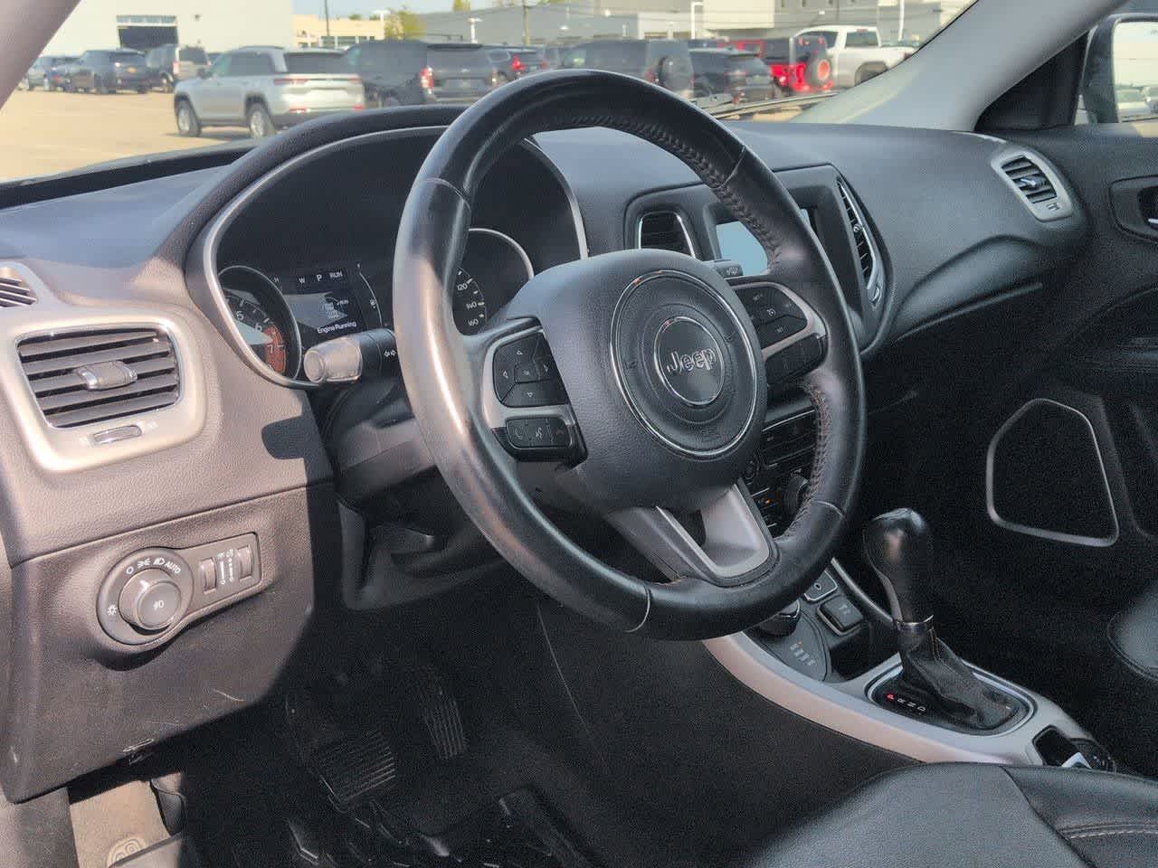 jeep compass 2019 3C4NJDBB6KT678802 image jeep compass 2019 3C4NJDBB6KT678802 image