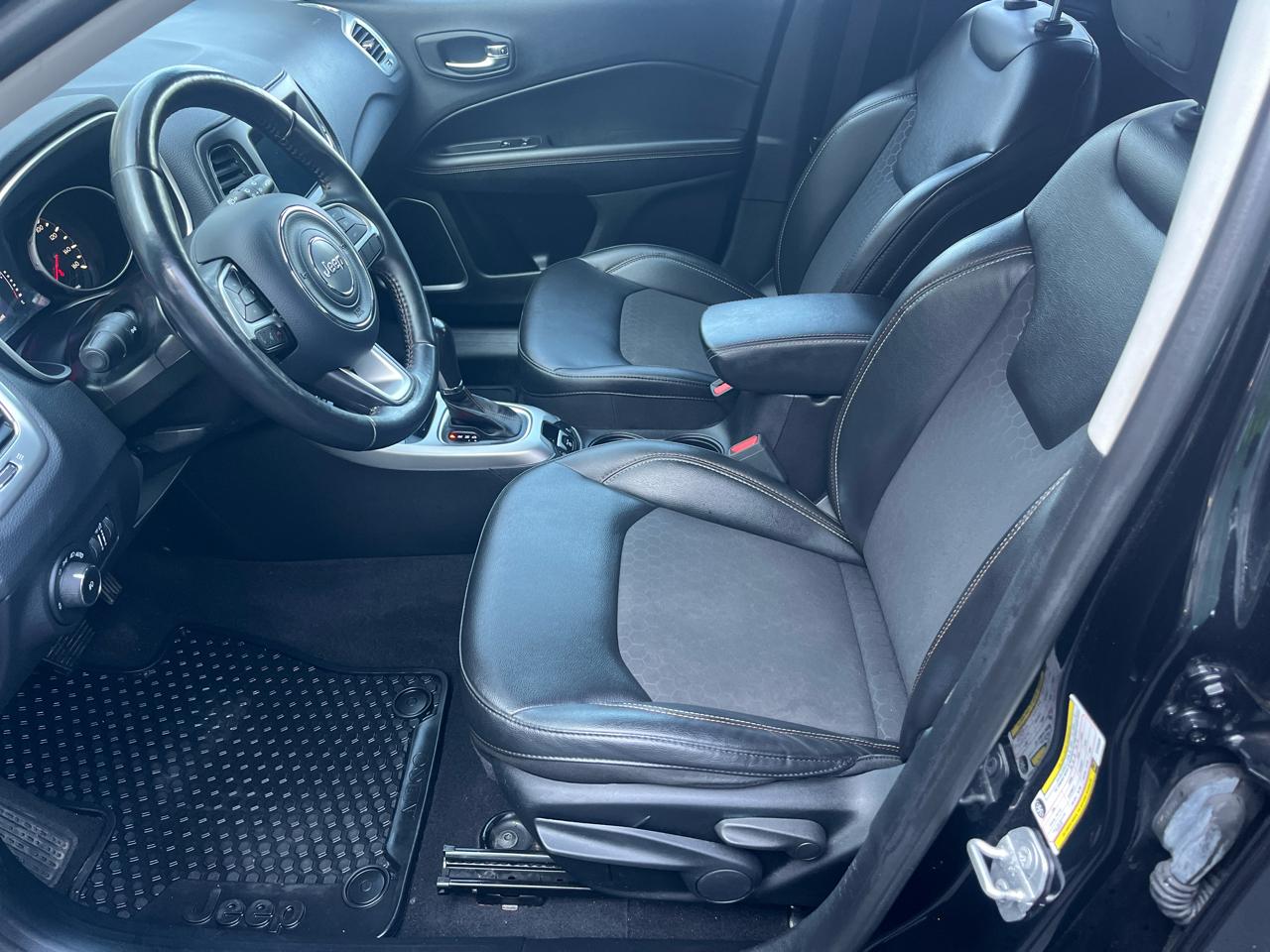 jeep compass 2019 3C4NJDBB3KT600929 image jeep compass 2019 3C4NJDBB3KT600929 image