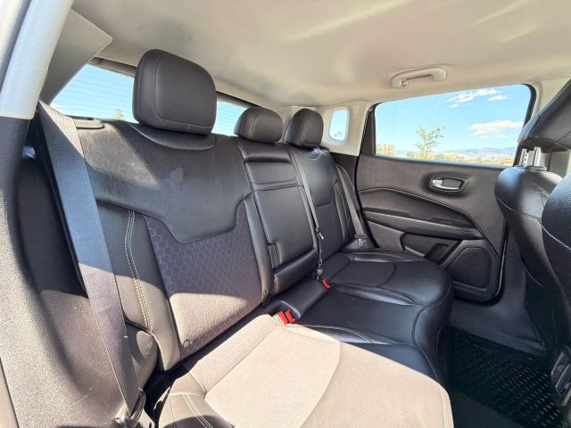 jeep compass 2019 3C4NJDBB1KT668274 image jeep compass 2019 3C4NJDBB1KT668274 image