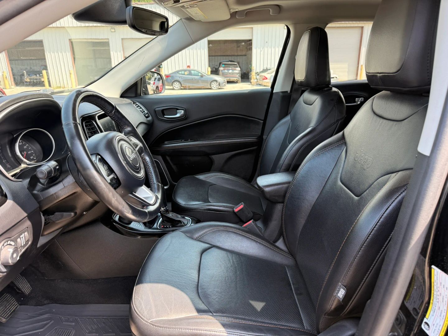 jeep compass 2019 3C4NJDCB7KT812974 image jeep compass 2019 3C4NJDCB7KT812974 image