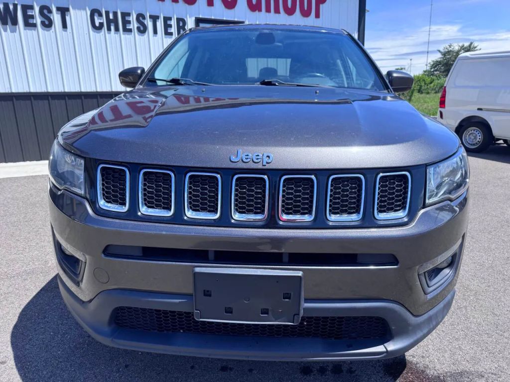 jeep compass 2018 3C4NJDBB0JT314700 image jeep compass 2018 3C4NJDBB0JT314700 image