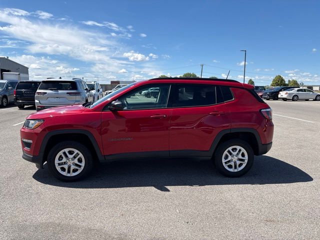jeep compass 2018 3C4NJDAB8JT409880 image jeep compass 2018 3C4NJDAB8JT409880 image
