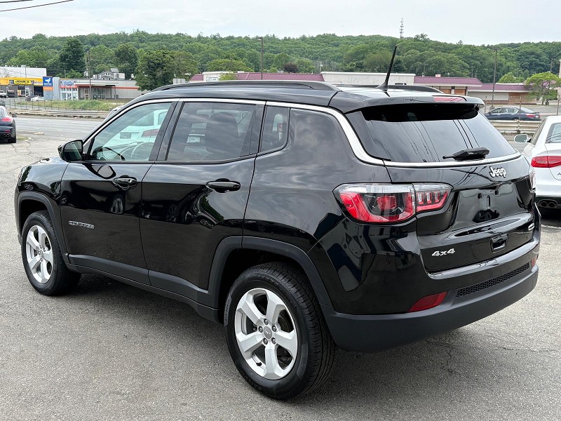 jeep compass 2018 3C4NJDBBXJT479069 image jeep compass 2018 3C4NJDBBXJT479069 image