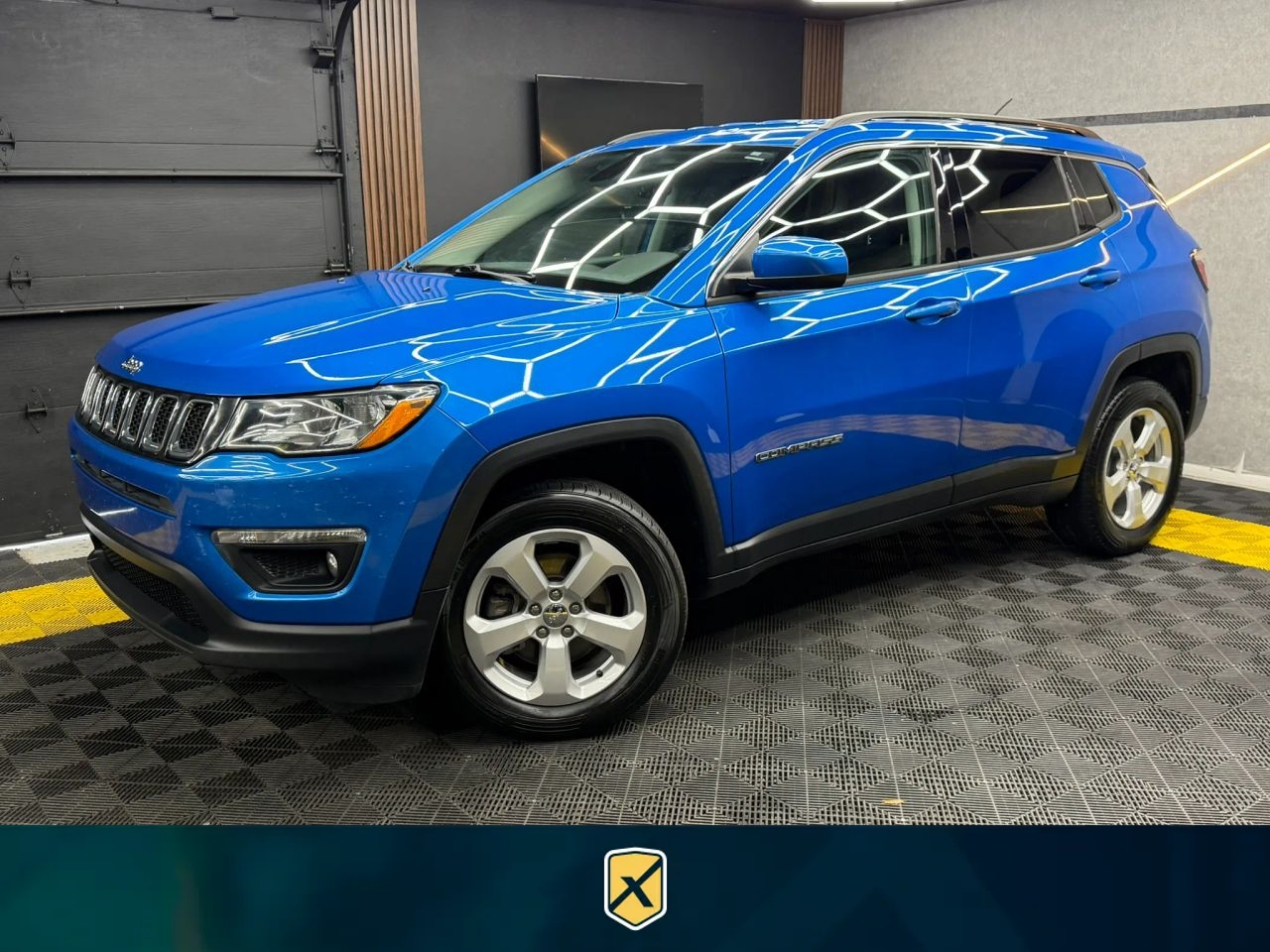 jeep compass 2018 3C4NJDBB5JT252551 image jeep compass 2018 3C4NJDBB5JT252551 image