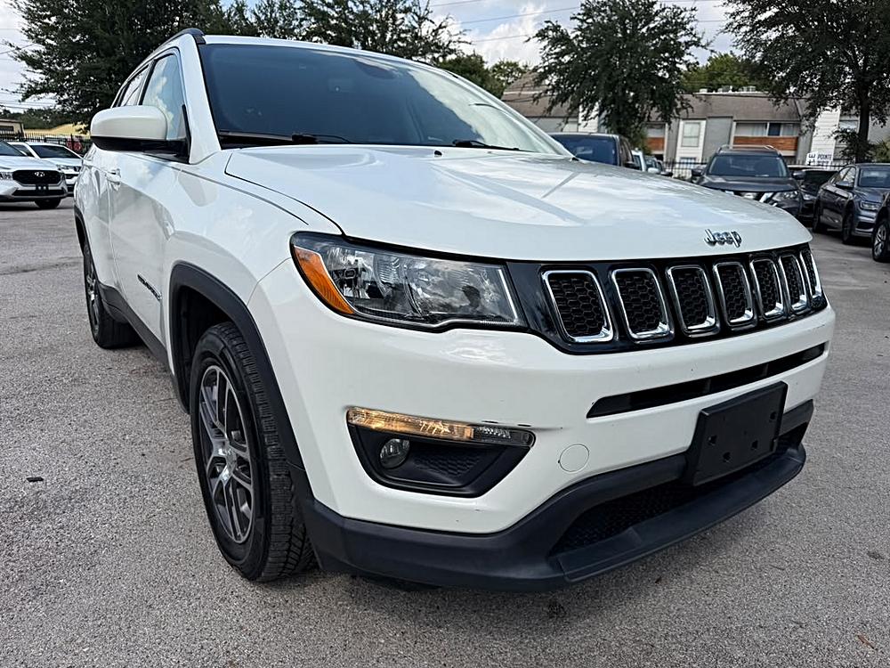 jeep compass 2018 3C4NJCBB0JT466101 image jeep compass 2018 3C4NJCBB0JT466101 image