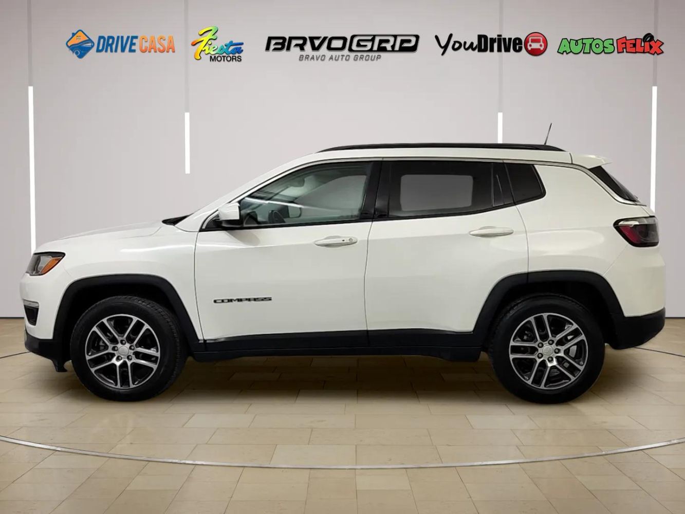 jeep compass 2018 3C4NJCBB2JT487032 image jeep compass 2018 3C4NJCBB2JT487032 image