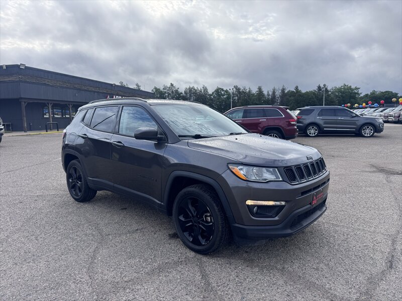 jeep compass 2018 3C4NJDBB5JT313316 image jeep compass 2018 3C4NJDBB5JT313316 image
