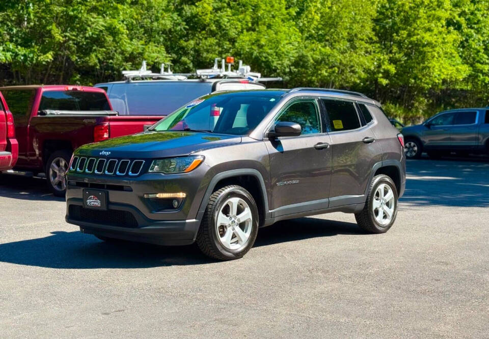 jeep compass 2018 3C4NJDBB1JT337371 image jeep compass 2018 3C4NJDBB1JT337371 image