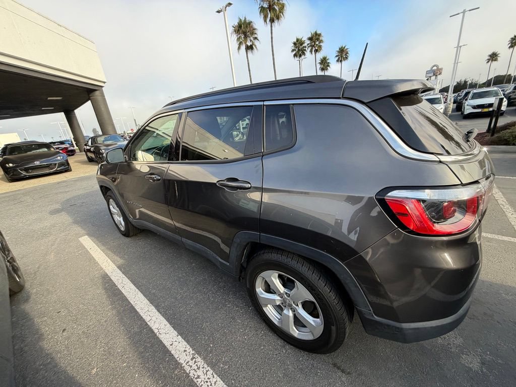jeep compass 2018 3C4NJCBB3JT469140 image jeep compass 2018 3C4NJCBB3JT469140 image