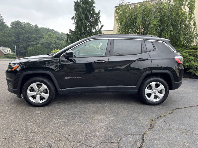 jeep compass 2018 3C4NJDBB0JT354968 image jeep compass 2018 3C4NJDBB0JT354968 image