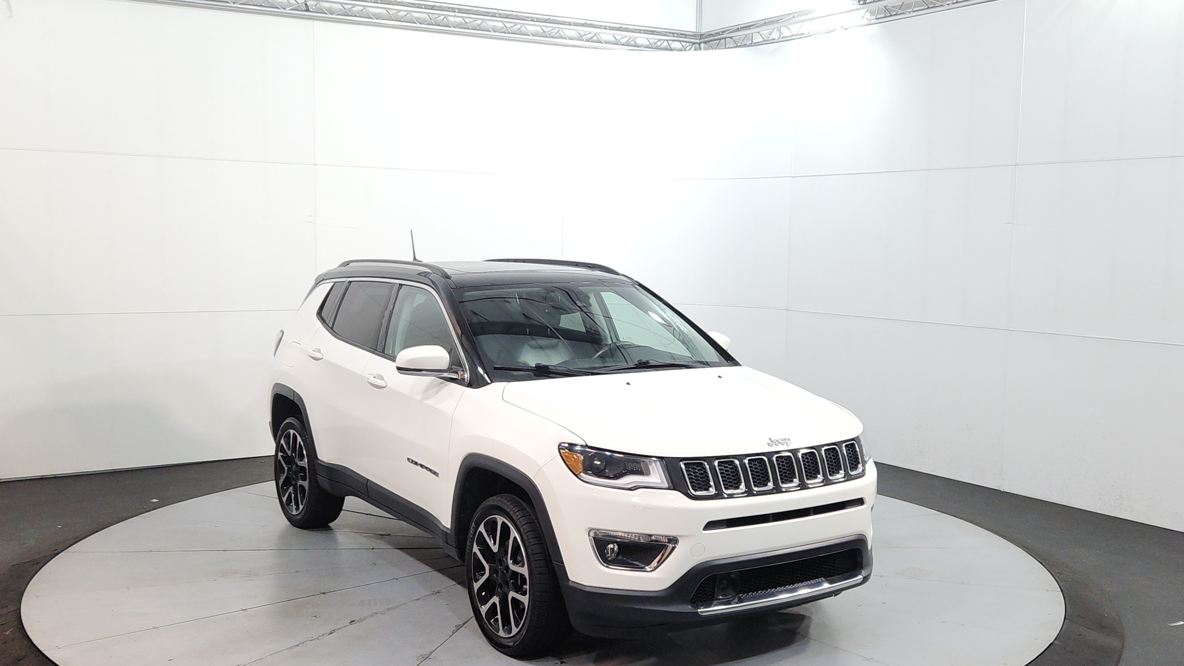 jeep compass 2018 3C4NJDCB0JT298304 image jeep compass 2018 3C4NJDCB0JT298304 image