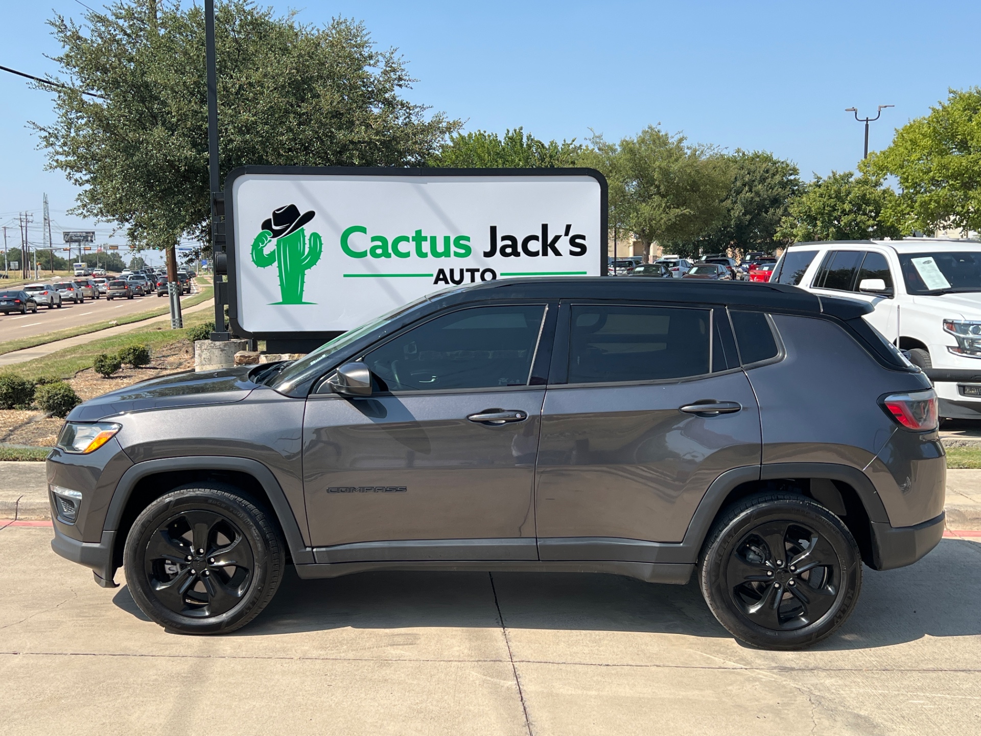 jeep compass 2018 3C4NJDBB8JT320387 image jeep compass 2018 3C4NJDBB8JT320387 image