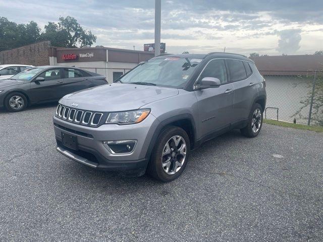 jeep compass 2018 3C4NJDCB0JT147589 image jeep compass 2018 3C4NJDCB0JT147589 image
