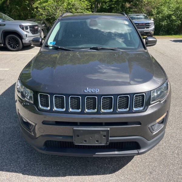 jeep compass 2018 3C4NJDBB5JT403582 image jeep compass 2018 3C4NJDBB5JT403582 image