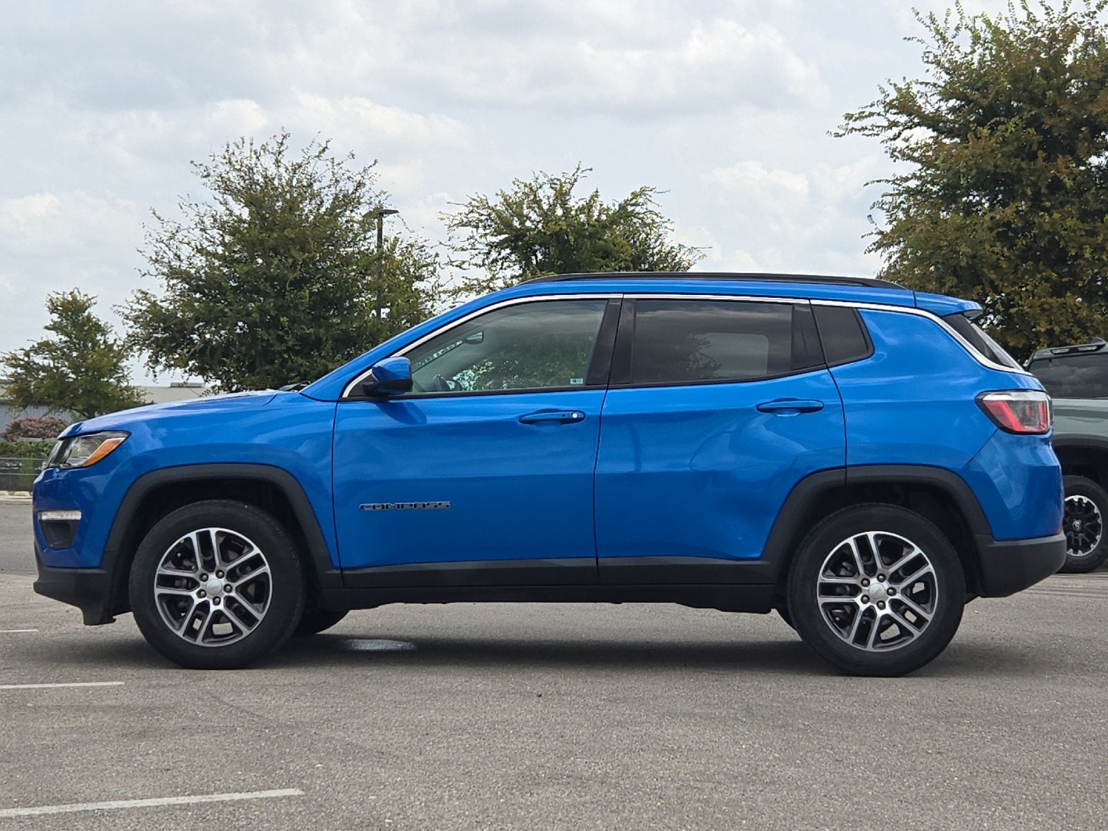 jeep compass 2018 3C4NJCBBXJT488218 image jeep compass 2018 3C4NJCBBXJT488218 image