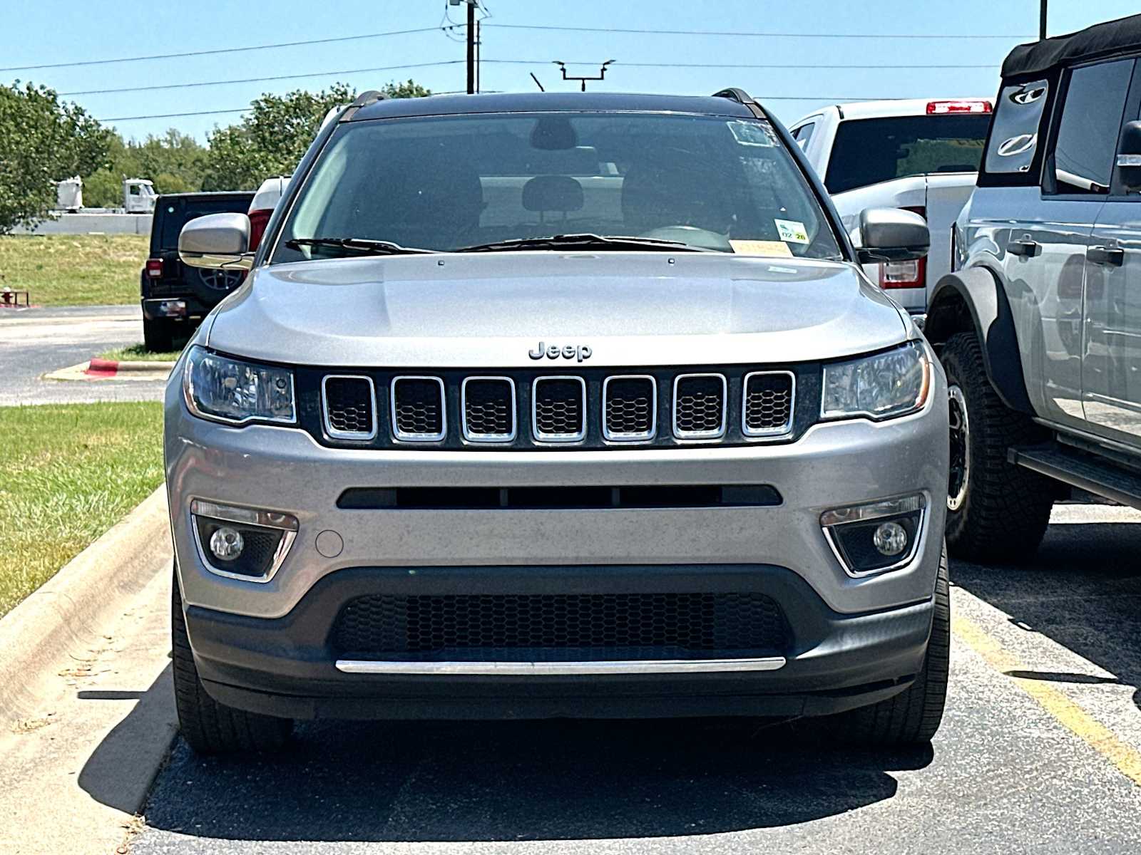 jeep compass 2018 3C4NJDCB4JT336892 image jeep compass 2018 3C4NJDCB4JT336892 image