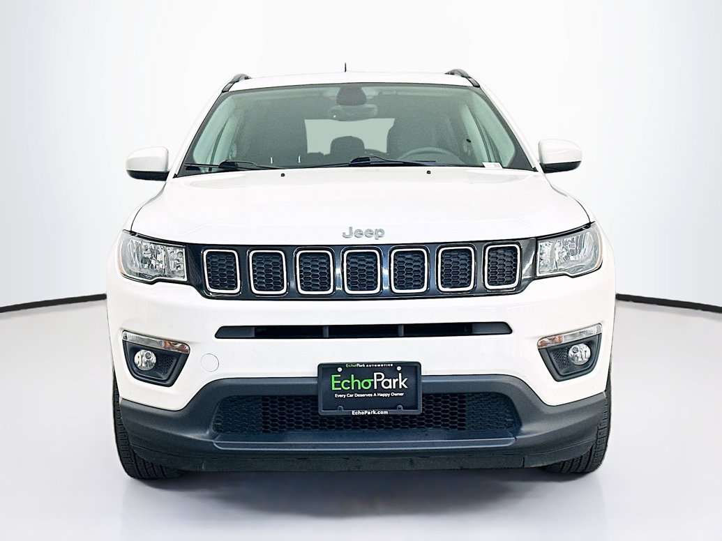jeep compass 2018 3C4NJDBB1JT355174 image jeep compass 2018 3C4NJDBB1JT355174 image