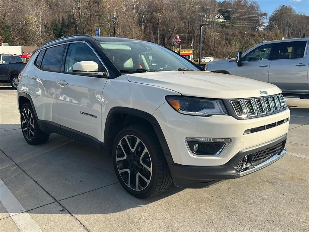 jeep compass 2018 3C4NJDCB8JT176242 image jeep compass 2018 3C4NJDCB8JT176242 image