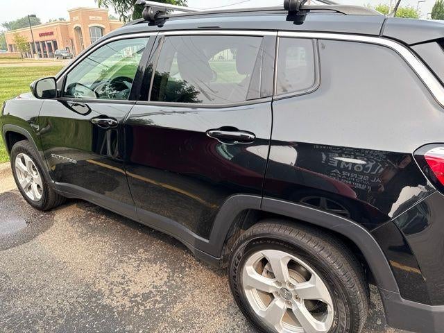 jeep compass 2018 3C4NJDBB5JT314983 image jeep compass 2018 3C4NJDBB5JT314983 image