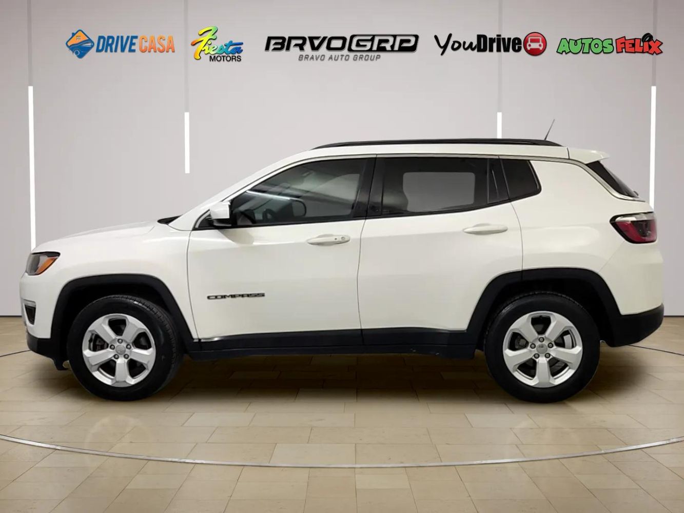 jeep compass 2018 3C4NJCBB7JT489522 image jeep compass 2018 3C4NJCBB7JT489522 image