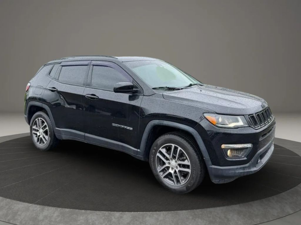 jeep compass 2018 3C4NJDBB3JT372252 image jeep compass 2018 3C4NJDBB3JT372252 image