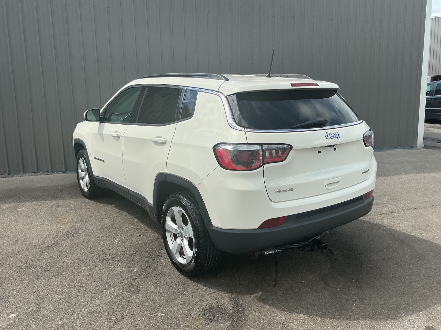 jeep compass 2018 3C4NJDBBXJT153112 image jeep compass 2018 3C4NJDBBXJT153112 image