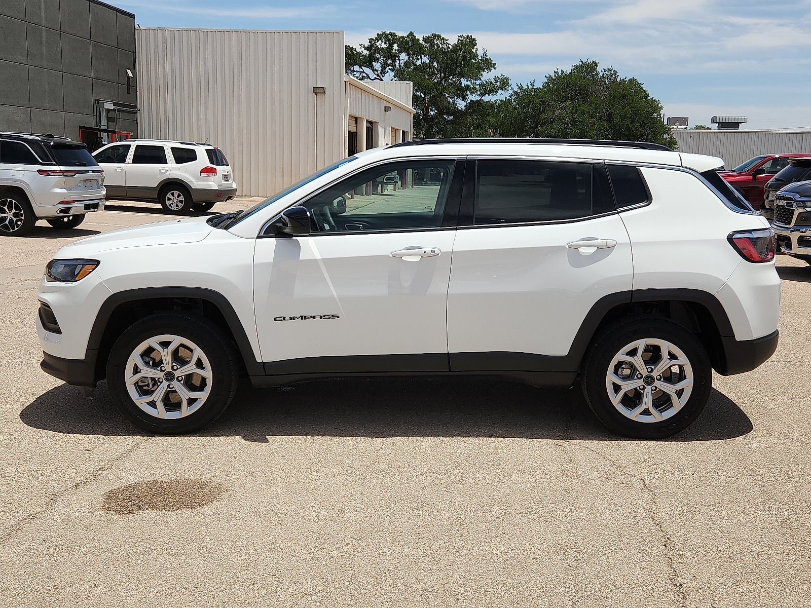 jeep compass 2026 3C4NJDBN3TT198471 image jeep compass 2026 3C4NJDBN3TT198471 image