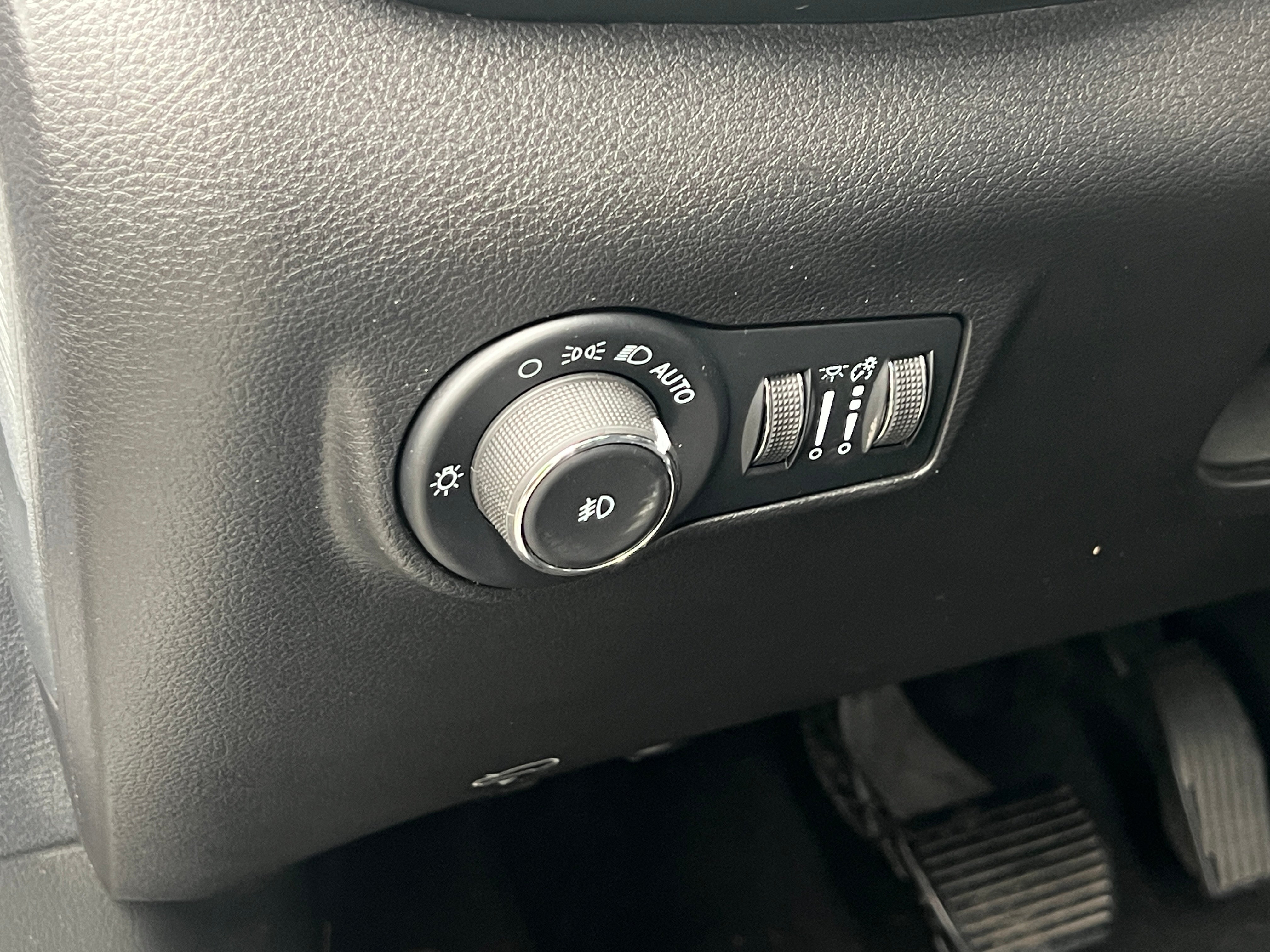 jeep compass 2026 3C4NJDBN5TT194048 image jeep compass 2026 3C4NJDBN5TT194048 image