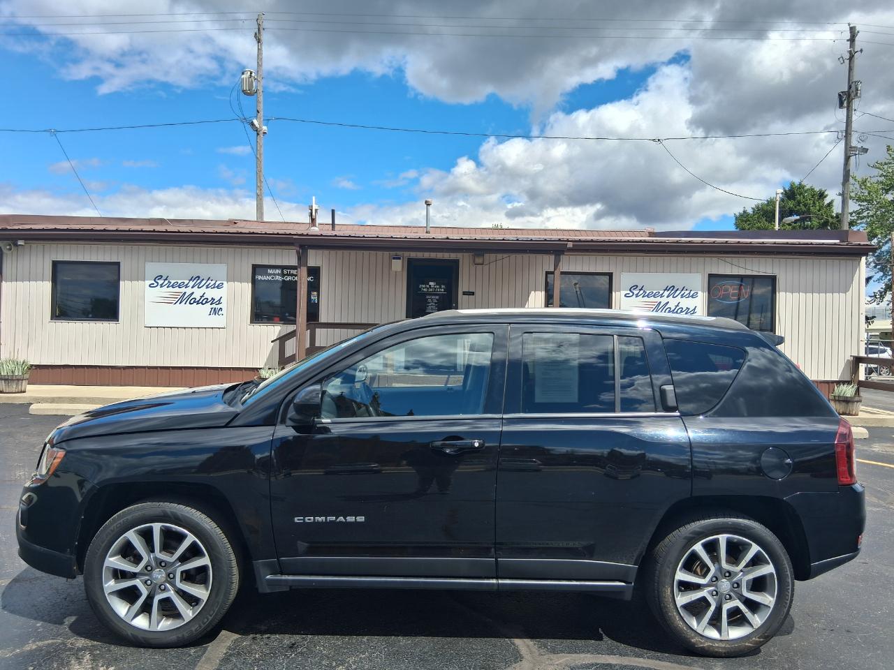 jeep compass 2017 1C4NJCEB3HD165978 image