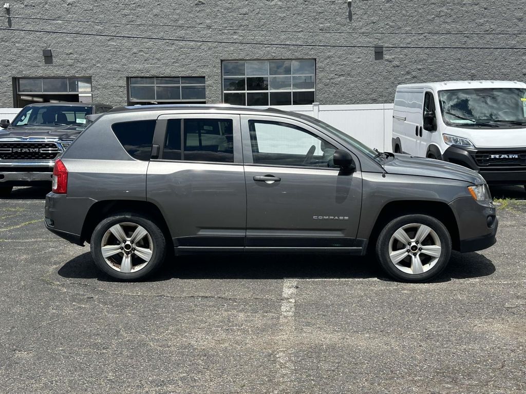 jeep compass 2012 1C4NJDBB6CD563270 image jeep compass 2012 1C4NJDBB6CD563270 image