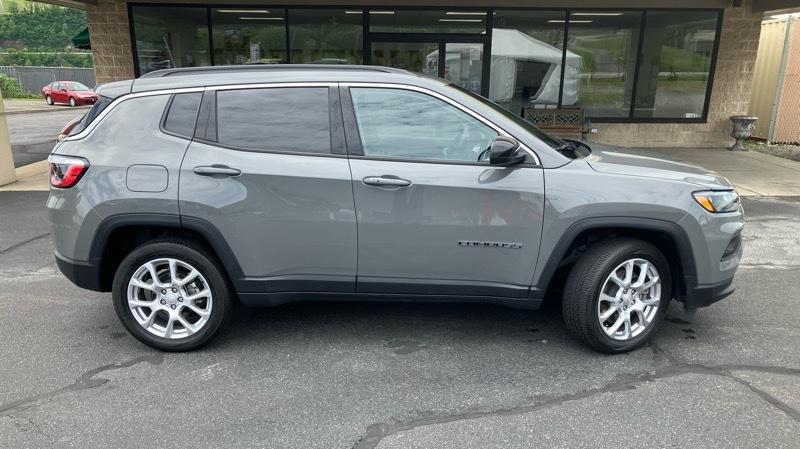 jeep compass 2024 3C4NJDFN2RT602136 image jeep compass 2024 3C4NJDFN2RT602136 image