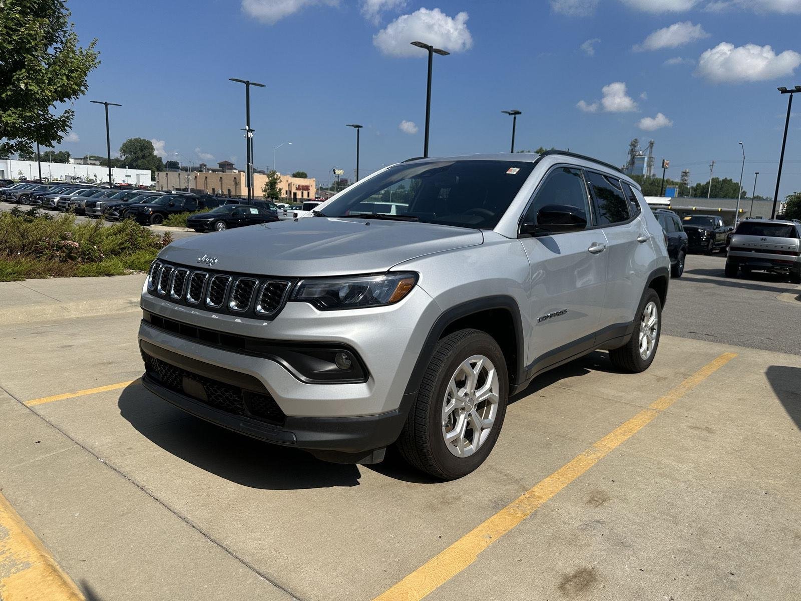 jeep compass 2024 3C4NJDBN5RT113624 image jeep compass 2024 3C4NJDBN5RT113624 image
